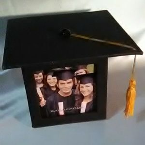 Graduation photo frame